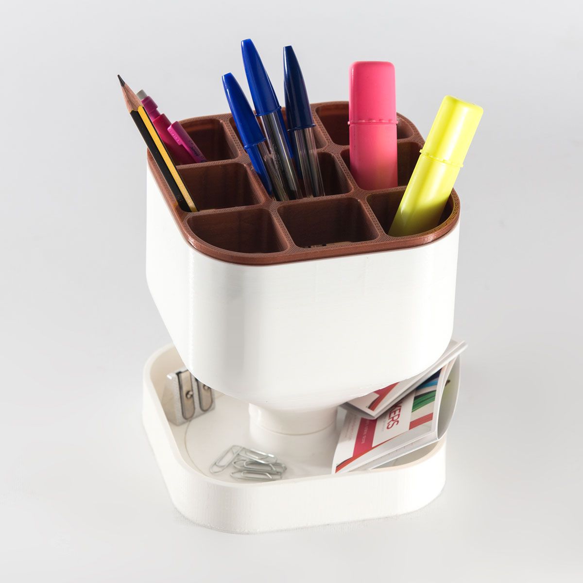 oPen [Desktop Pen Holder]